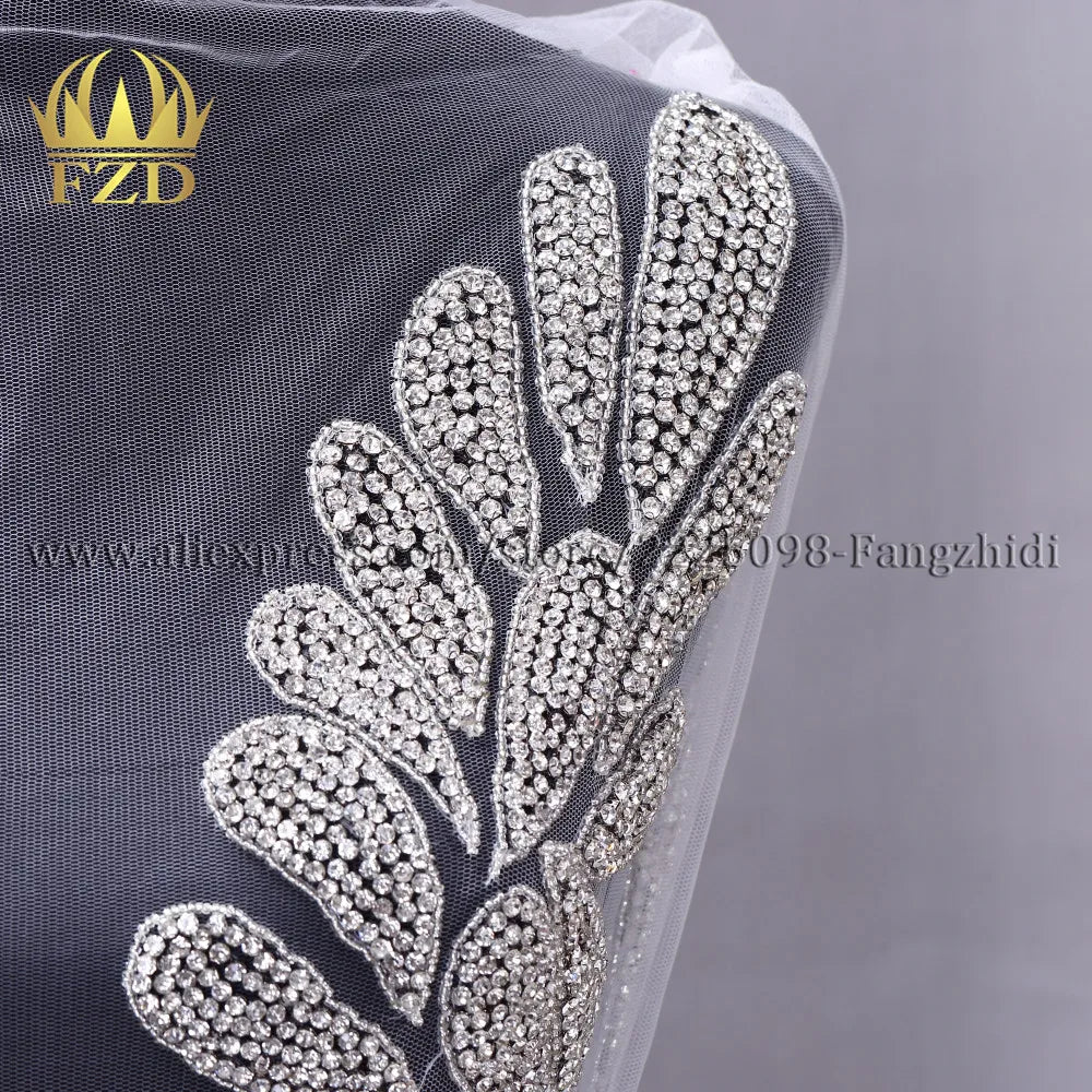 FZD 1 PC Silver Rhinestone Crystal Patches Handmade Gold Crystal Glass Rhinestone Bodice Applique Sew on Wedding Evening Dresses