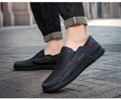 Cross-Border Large Size 46 Casual Leather Shoes for Men, Slip-On Slip-Ons, Soft-Soled Driving Shoes, Four-Season Cowhide Beanie Shoes for Men