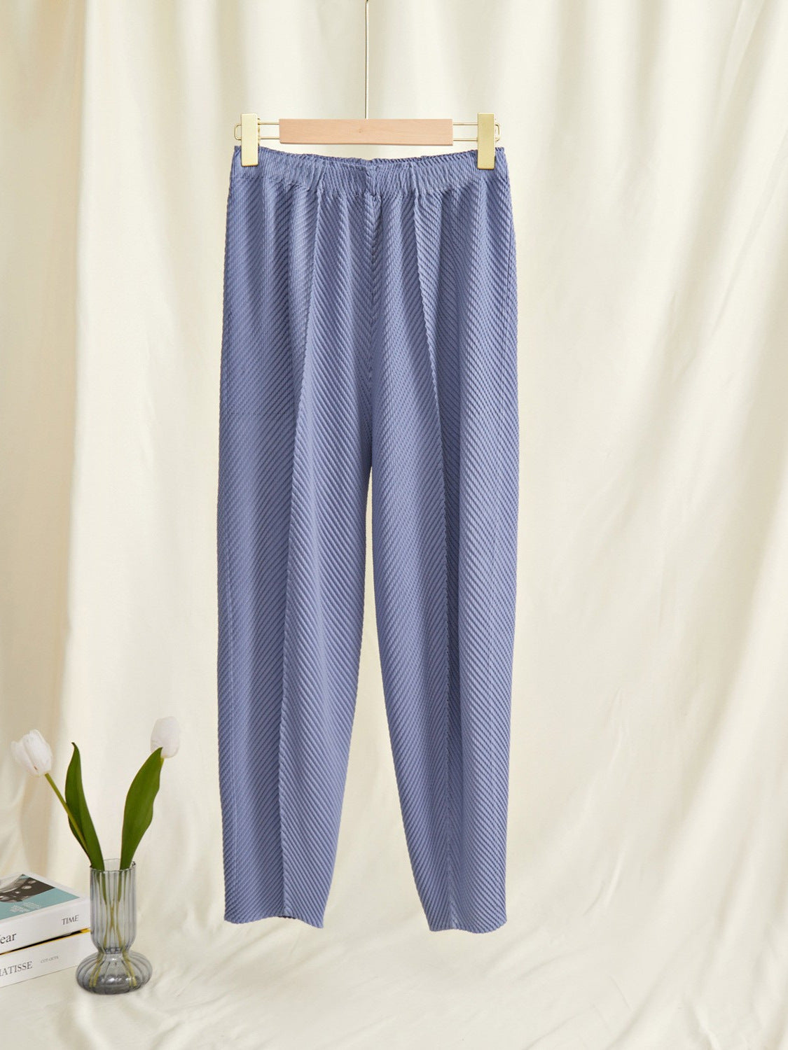 Textured Pleated Pants Women's Casual Pants Versatile Slimming Look Miyake New High-Waisted Straight Pants Narrow Version Women's Harem Pants