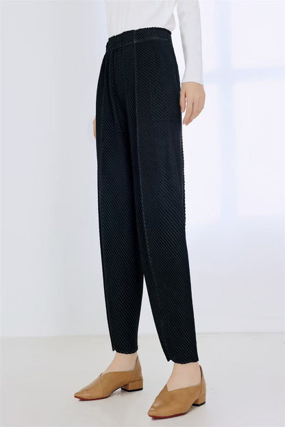 Textured Pleated Pants Women's Casual Pants Versatile Slimming Look Miyake New High-Waisted Straight Pants Narrow Version Women's Harem Pants