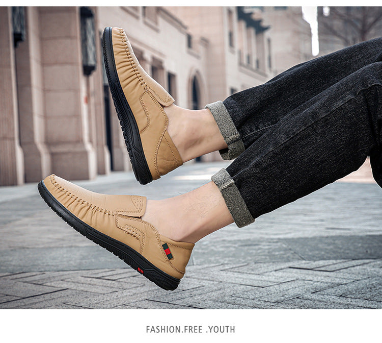 Cross-Border Large Size 46 Casual Leather Shoes for Men, Slip-On Slip-Ons, Soft-Soled Driving Shoes, Four-Season Cowhide Beanie Shoes for Men