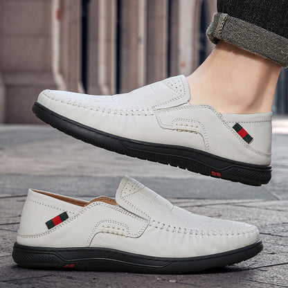 Cross-Border Large Size 46 Casual Leather Shoes for Men, Slip-On Slip-Ons, Soft-Soled Driving Shoes, Four-Season Cowhide Beanie Shoes for Men