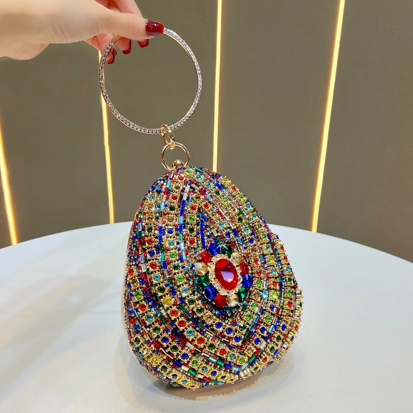 New high-end rhinestone handbag bag fashionable personalized dinner handbag light luxury messenger bag heavy industry handbag