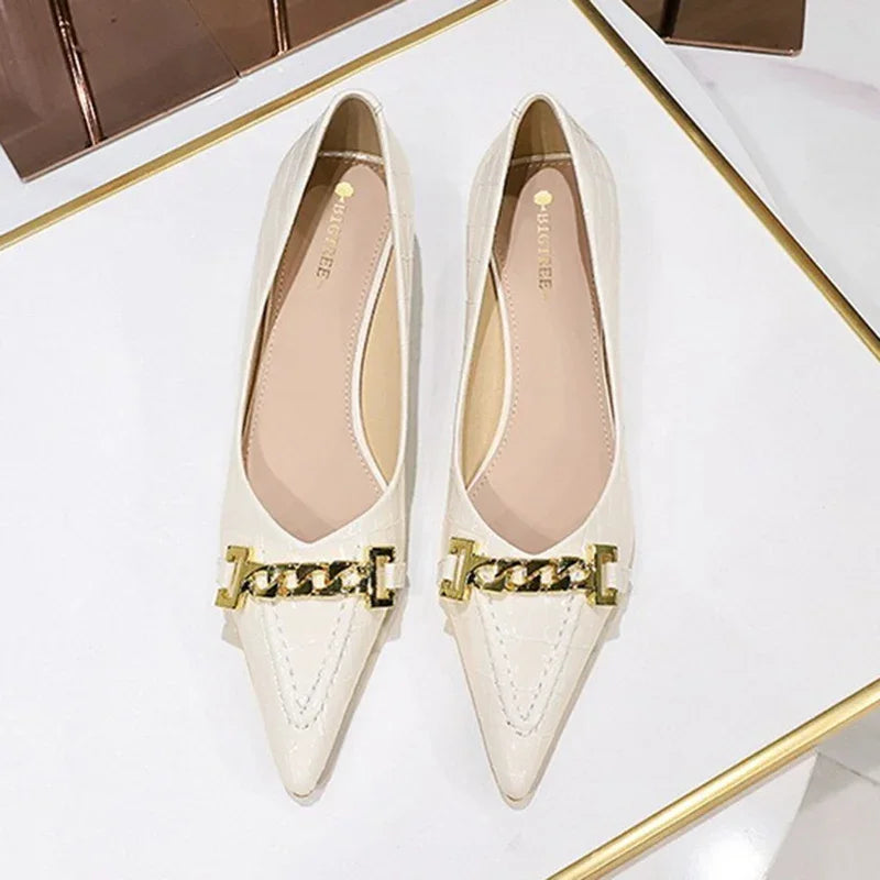 Women 4.5cm High Heels Fashion Apricot Work Pumps Lady Patent Leather Pointed Toe High Heels Female Elegant Metal Chain Shoes