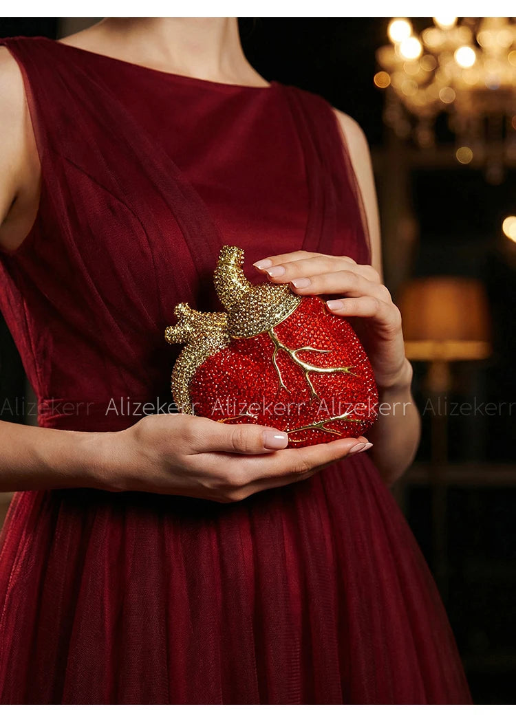 Alizekerr Heart Shaped Diamond Evening Bags Women 2026 Gorgeous Metallic Rhinestone Purses Ladies Unique Handbags Wedding Party