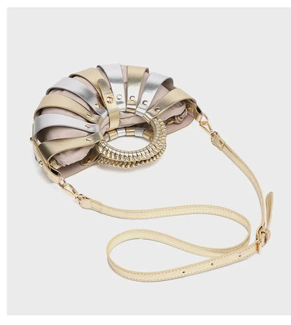 New Women's Fashionable Ring Design Crossbody Bag Hollowed Out Inner Bag Shell Bag Vegetable Basket Handbag Retro Woven Handbag