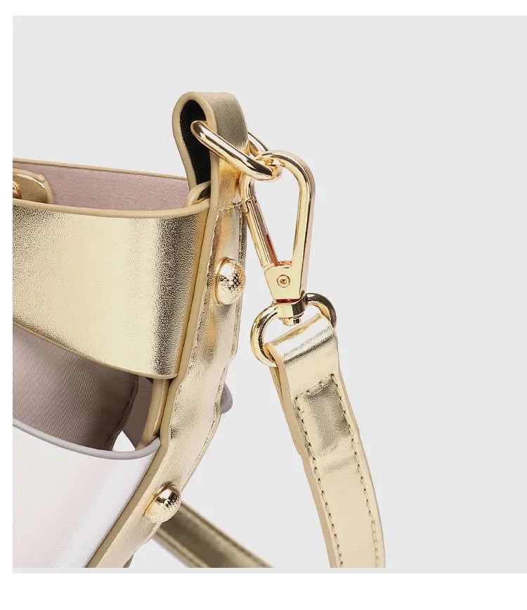 New Women's Fashionable Ring Design Crossbody Bag Hollowed Out Inner Bag Shell Bag Vegetable Basket Handbag Retro Woven Handbag