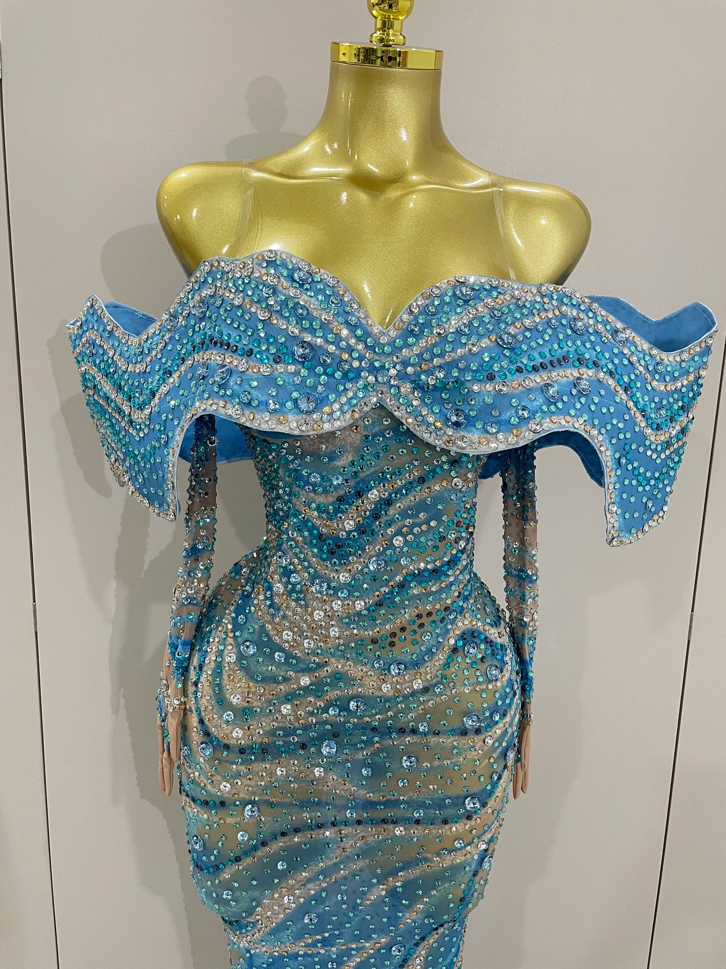 2025 Luxury Sparkly Rhinestones Blue Long Dress With Gloves Women Party Evening Birthday Dresses Celebrate Stage Catwalk Gowns