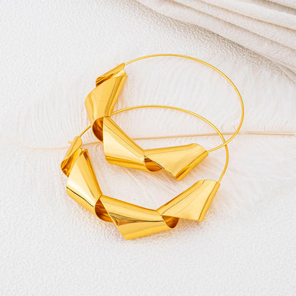 Luxury Gold Plated Dubai Jewelry Set For Women African Copper Twist Bold Design Earrings Necklace Bracelet Quality Jewelry Gift