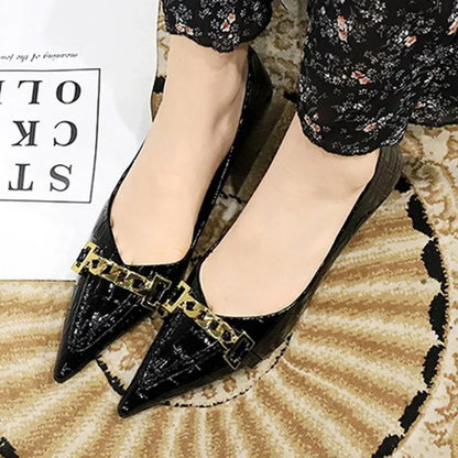 Women 4.5cm High Heels Fashion Apricot Work Pumps Lady Patent Leather Pointed Toe High Heels Female Elegant Metal Chain Shoes