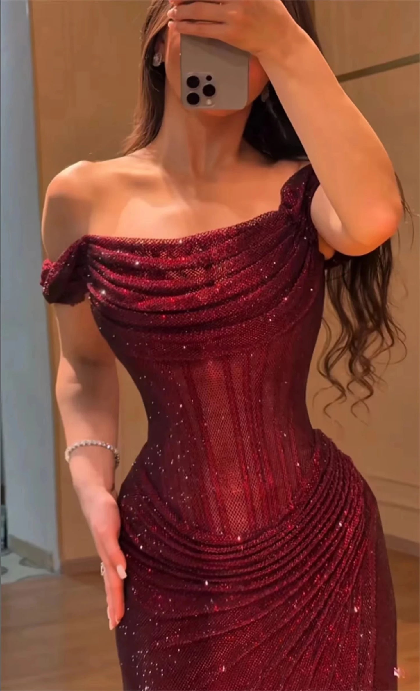 Burgundy Off Shoulder Prom Dresses with Glitter Fabric Ruched Mermaid Silhouette Customized Formal Evening vestidos de gala