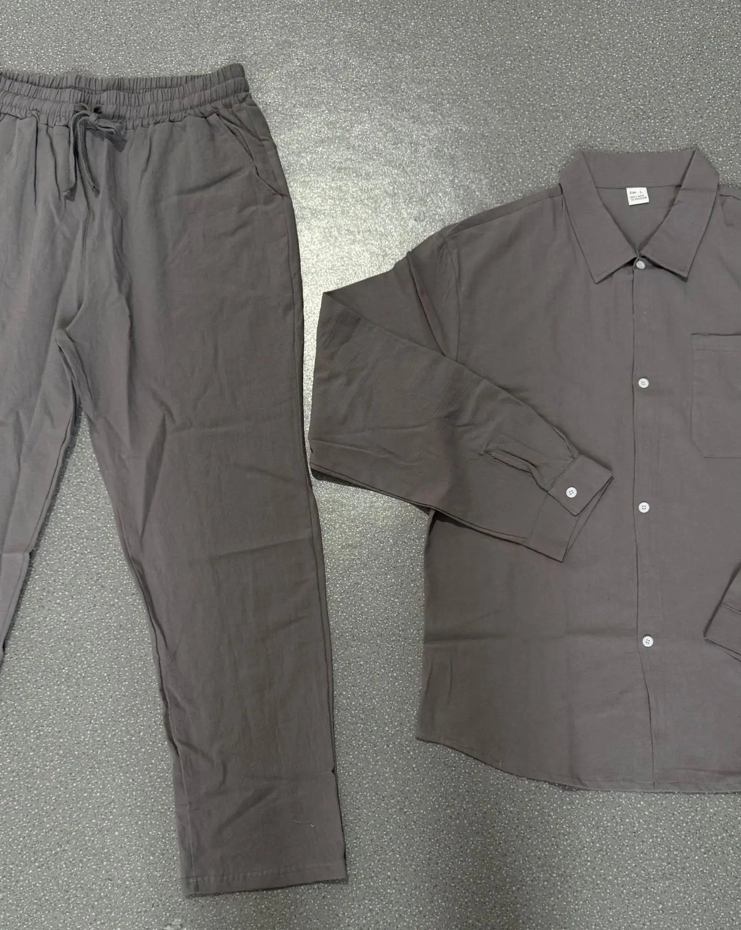 The 2026 Summer Men's linen short-sleeved shirt set is a two-piece long pants set suitable fordaily casual beach vacations 2Pcs