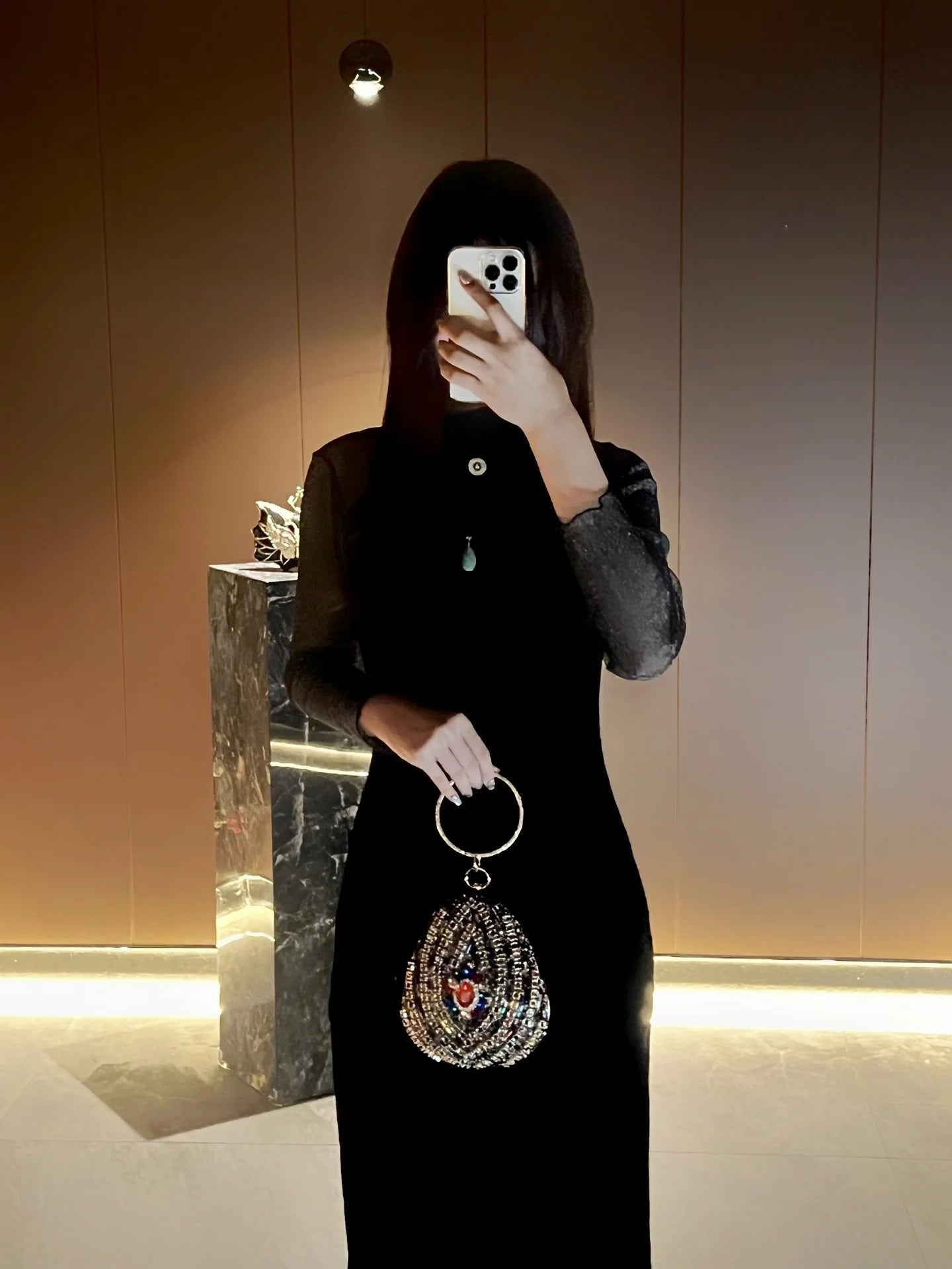 New high-end rhinestone handbag bag fashionable personalized dinner handbag light luxury messenger bag heavy industry handbag