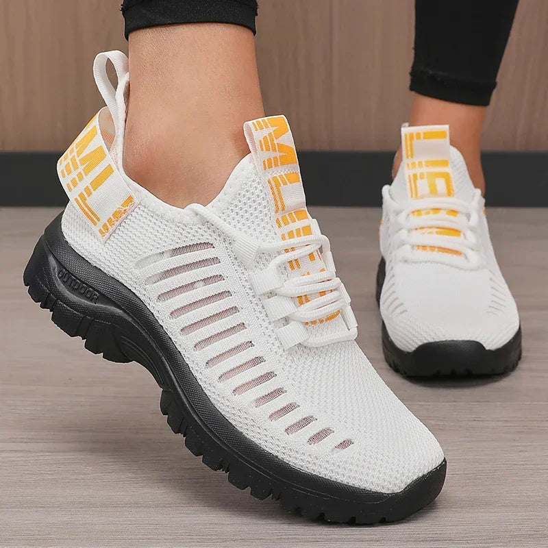 2025 Fashion Mesh Running Shoes Men Women Breathable Lightweight Cushioned Sole Sports Gym Outdoor Training Sneakers Quick Dry