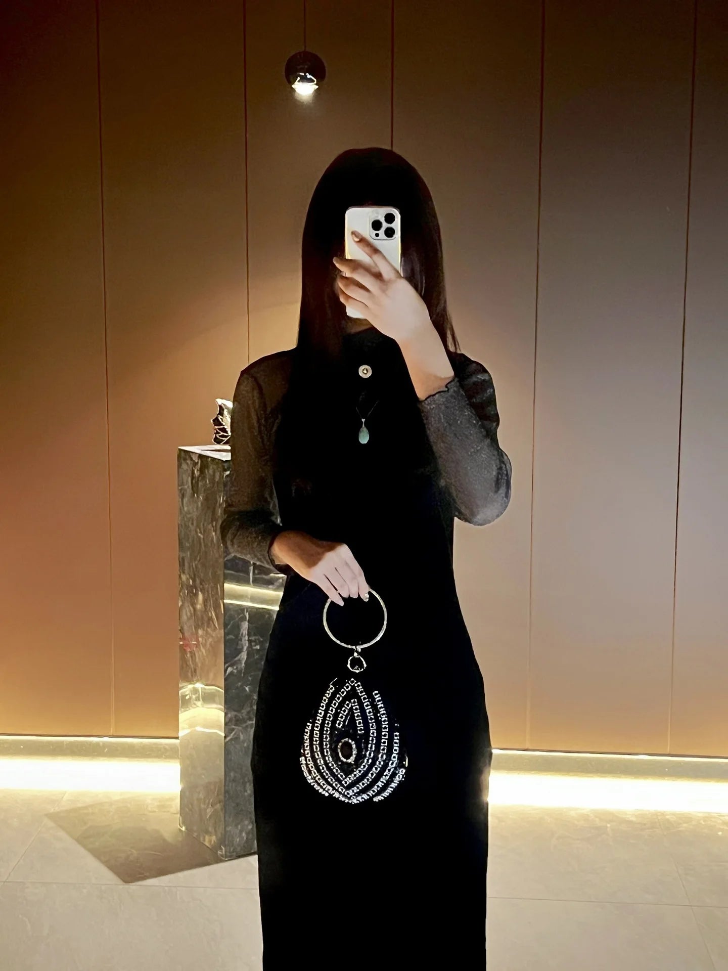 New high-end rhinestone handbag bag fashionable personalized dinner handbag light luxury messenger bag heavy industry handbag