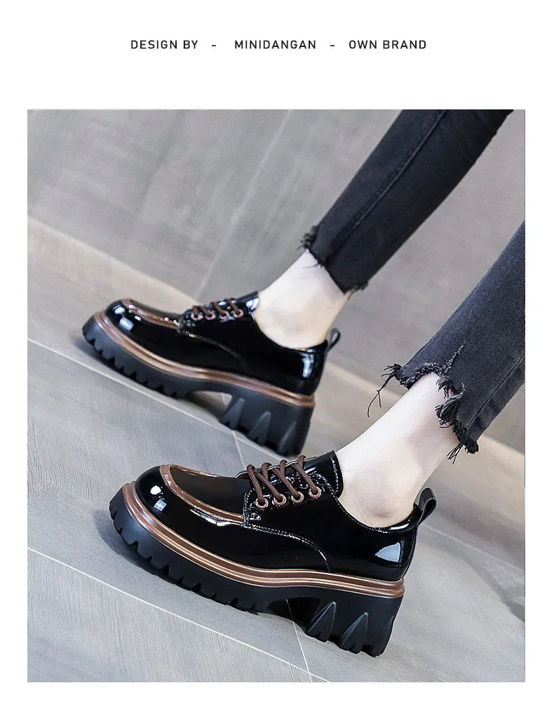 Fashionable Thick Soled High Rise Loafers with Thick Heels Shoes for Women 2024 Autumn Winter New Lace-up Women's Boot