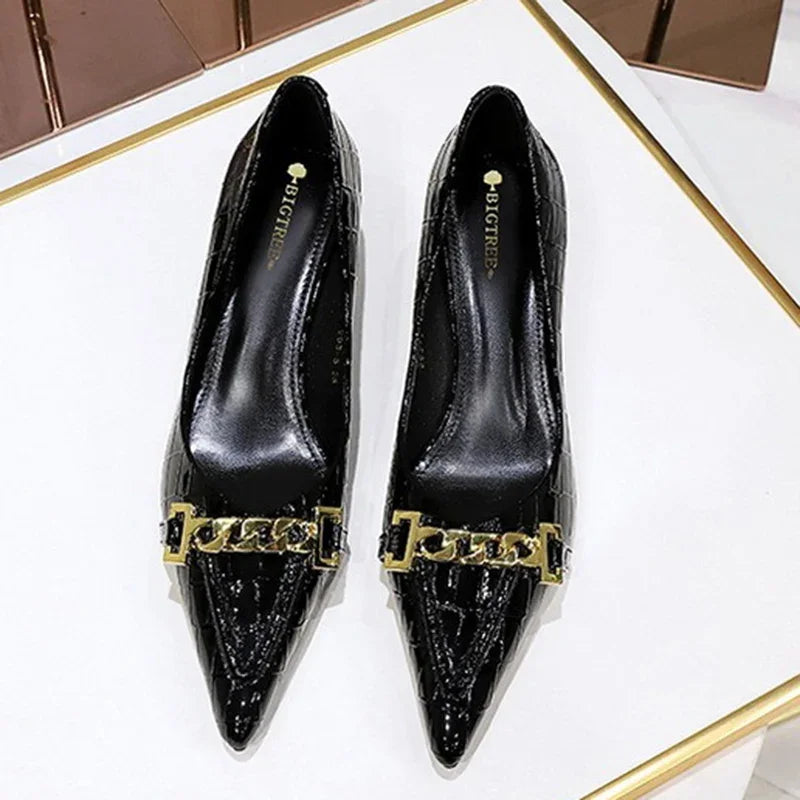 Women 4.5cm High Heels Fashion Apricot Work Pumps Lady Patent Leather Pointed Toe High Heels Female Elegant Metal Chain Shoes