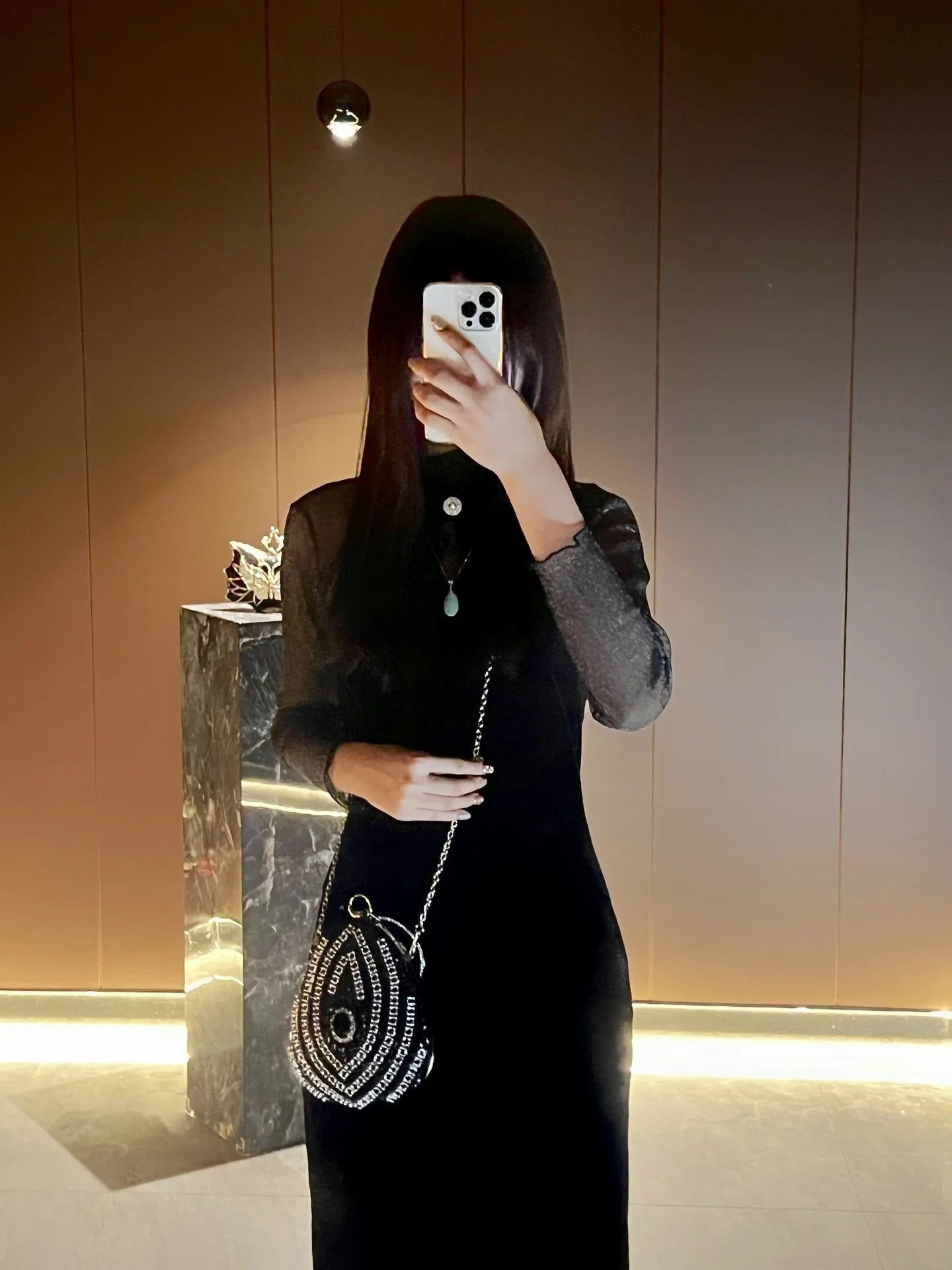 New high-end rhinestone handbag bag fashionable personalized dinner handbag light luxury messenger bag heavy industry handbag