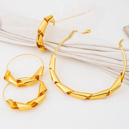 Luxury Gold Plated Dubai Jewelry Set For Women African Copper Twist Bold Design Earrings Necklace Bracelet Quality Jewelry Gift